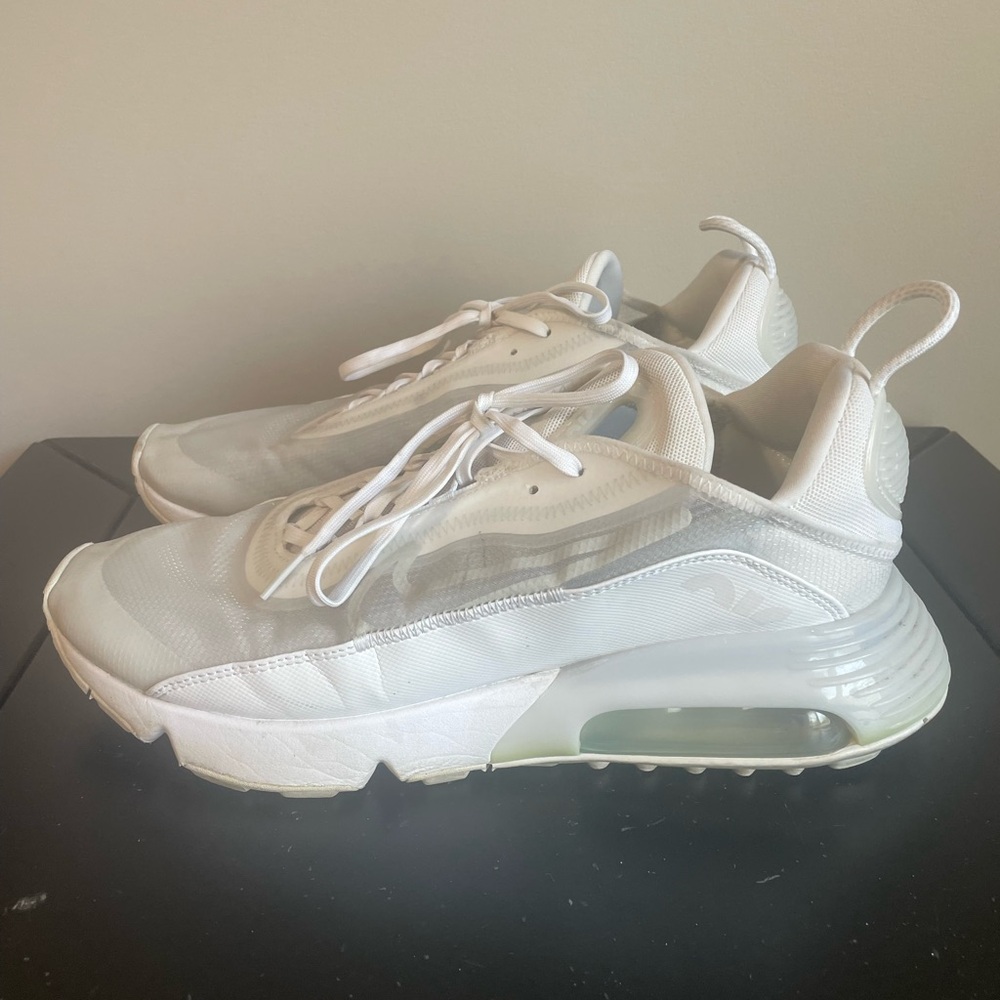 Nike Air Max 2090 triple white mens size 12 lightly worn